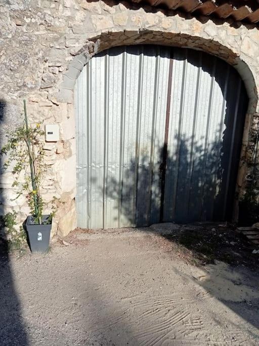 L Atelier De Raymond Verfeuil Exterior foto