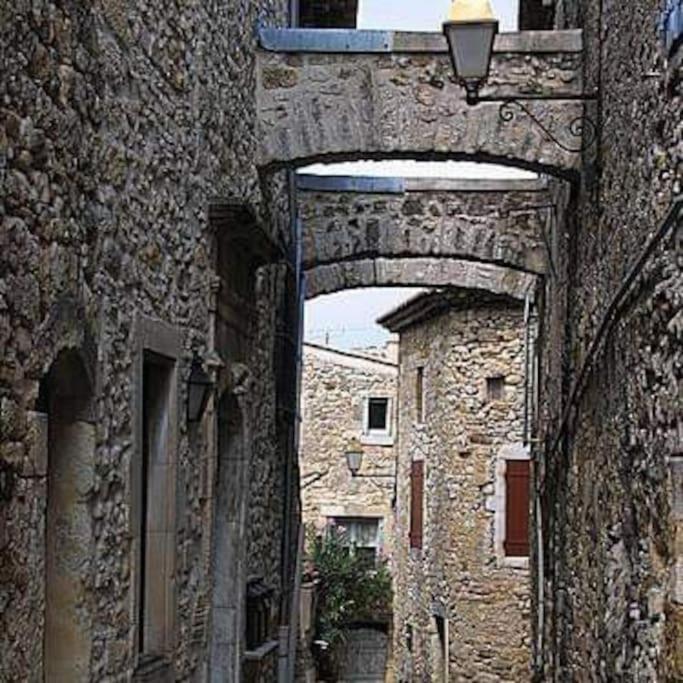 L Atelier De Raymond Verfeuil Exterior foto